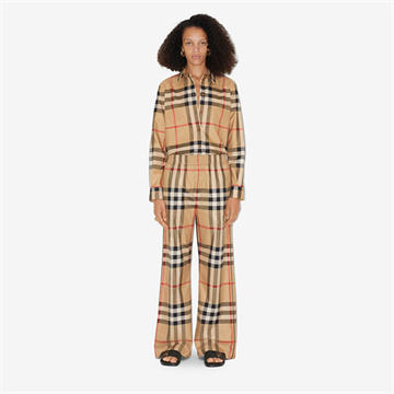 9a+ quality burberry checkered trousers